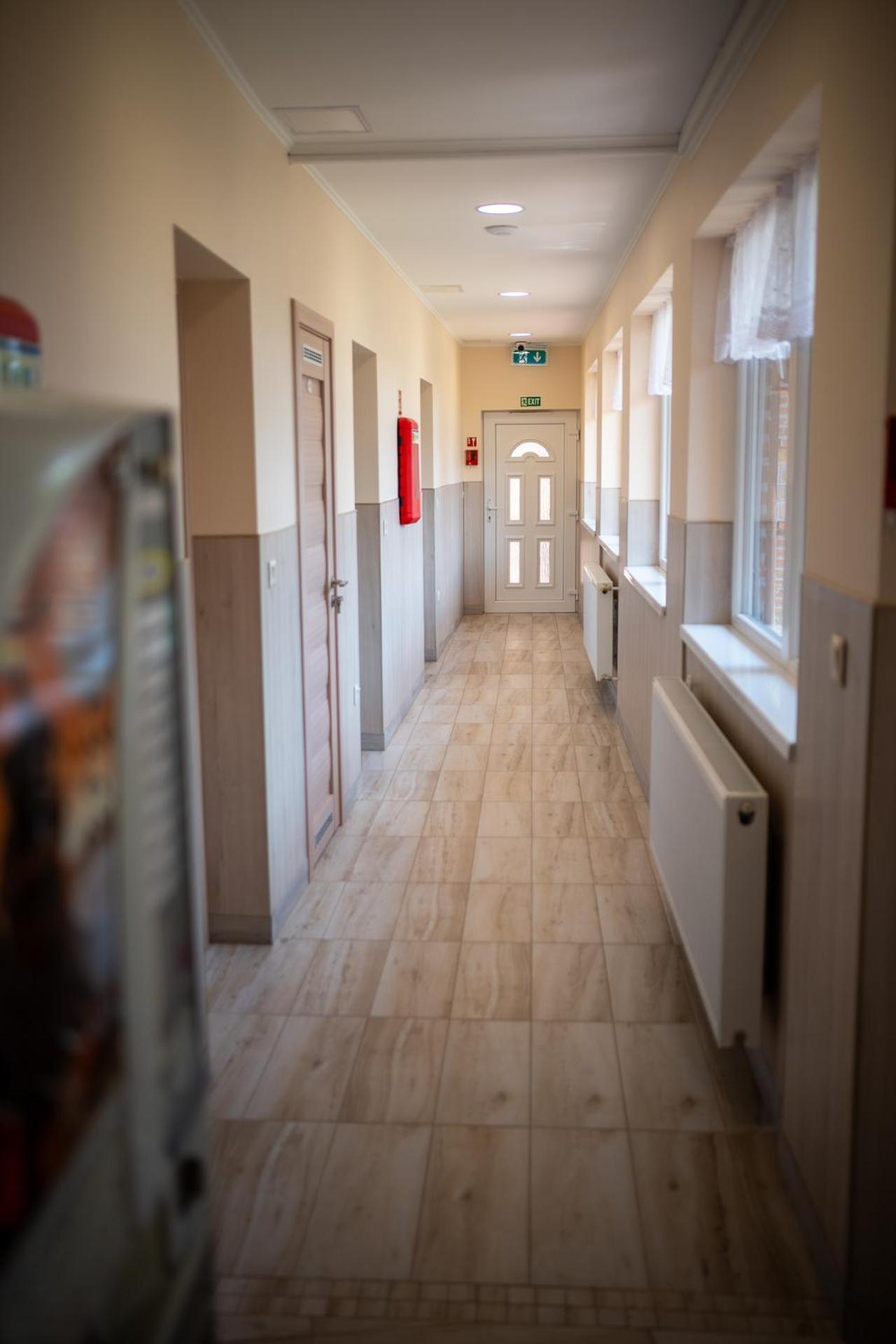 Holiday Apartmanhaz גיולה מראה חיצוני תמונה