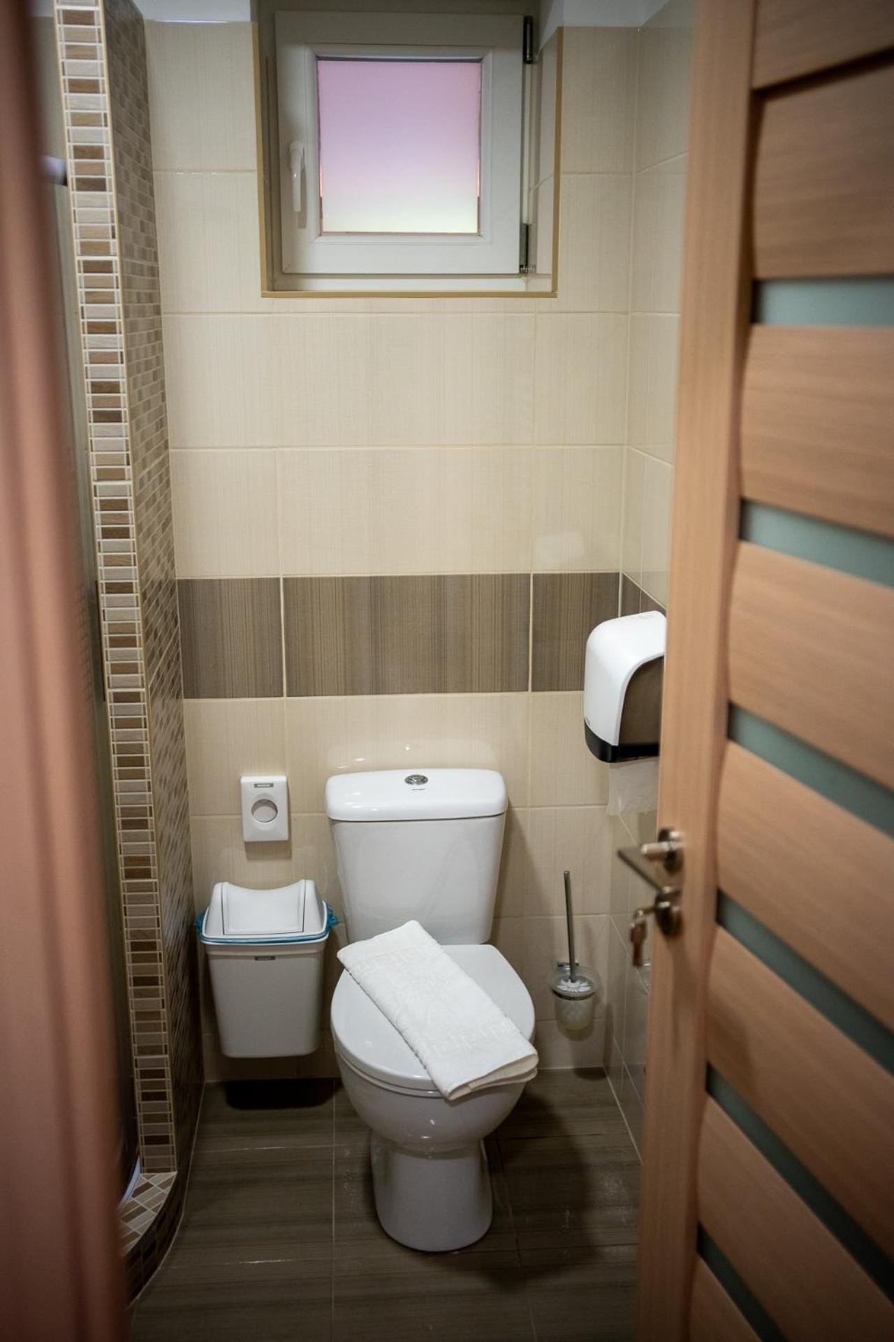 Holiday Apartmanhaz גיולה מראה חיצוני תמונה