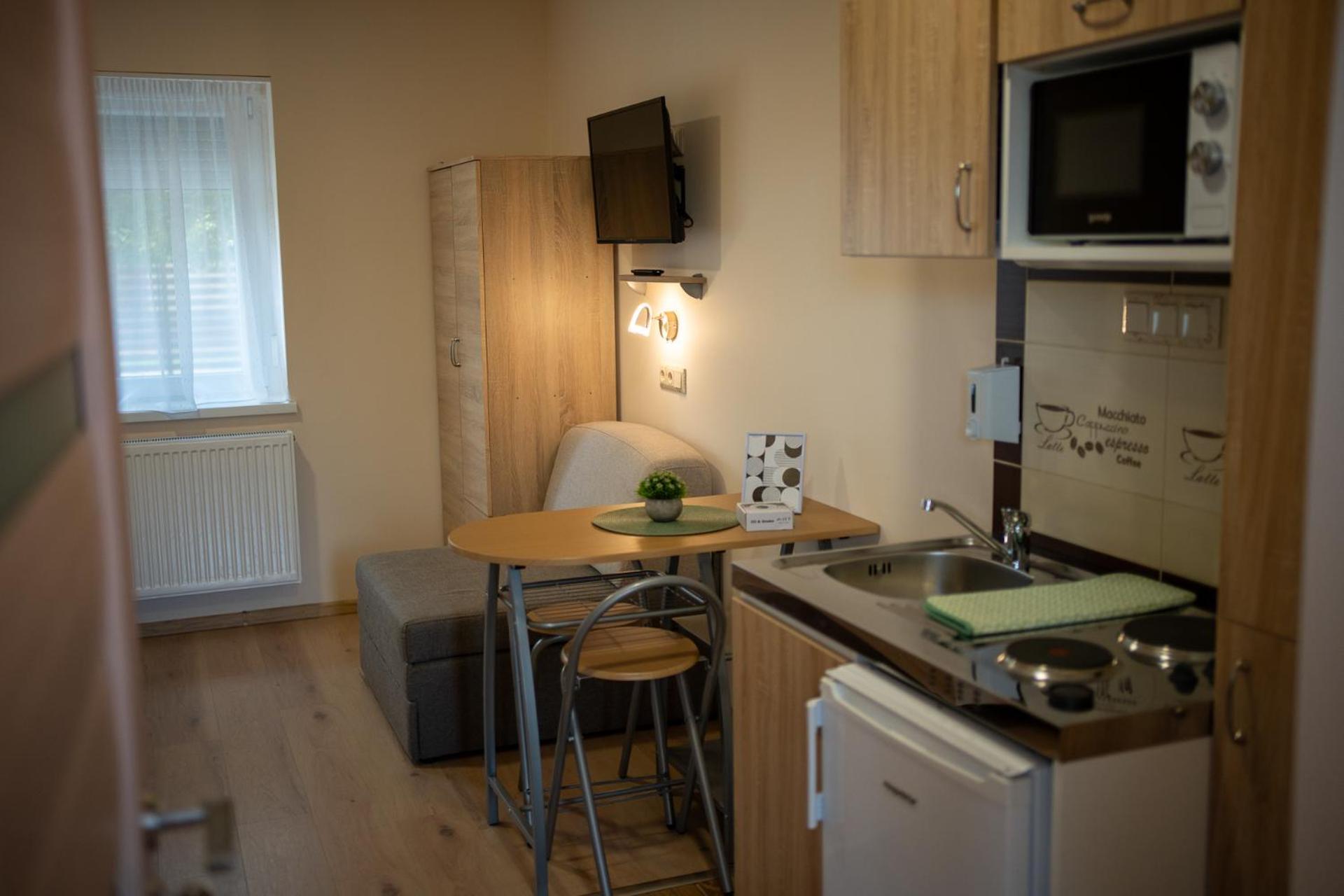 Holiday Apartmanhaz גיולה מראה חיצוני תמונה
