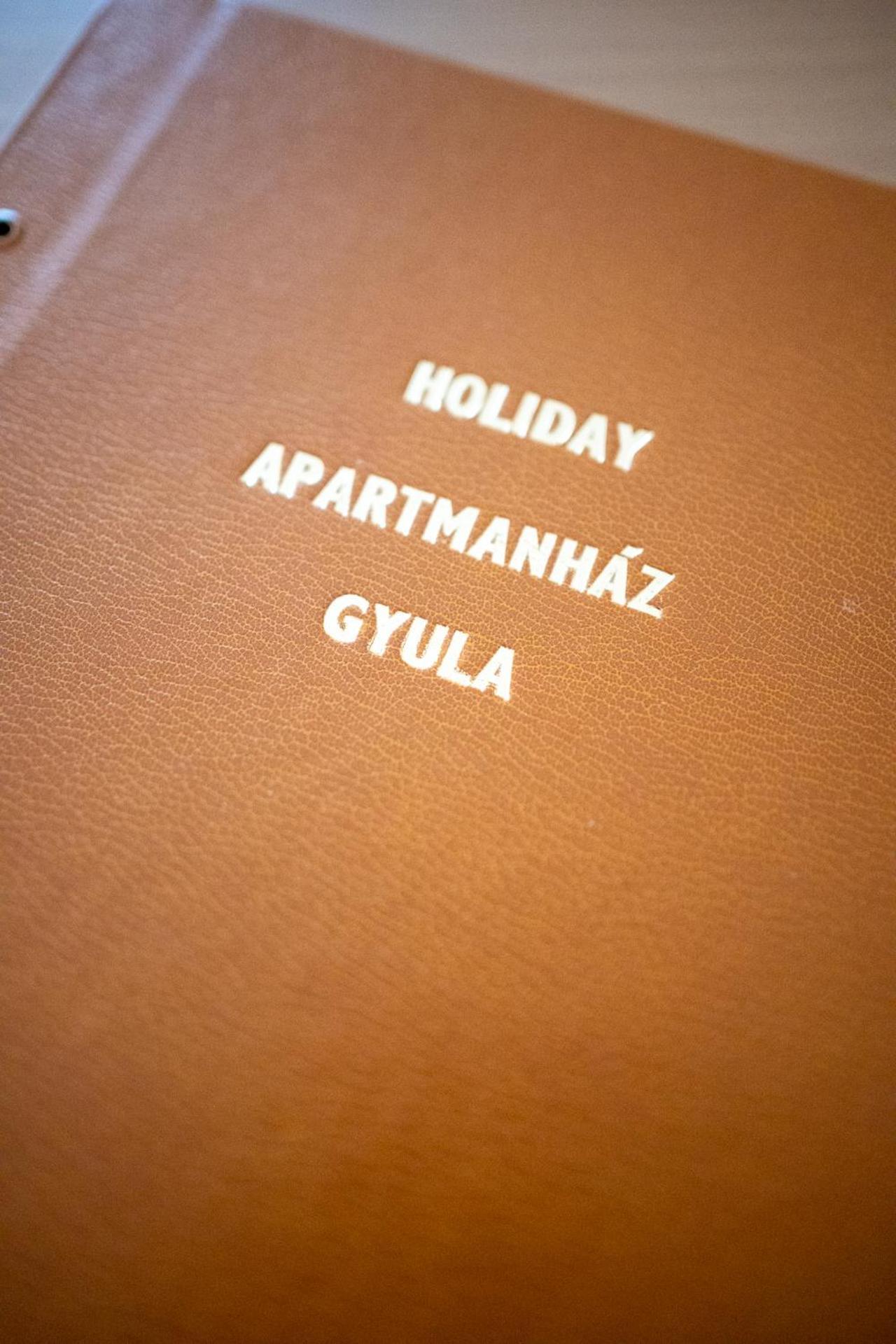 Holiday Apartmanhaz גיולה מראה חיצוני תמונה